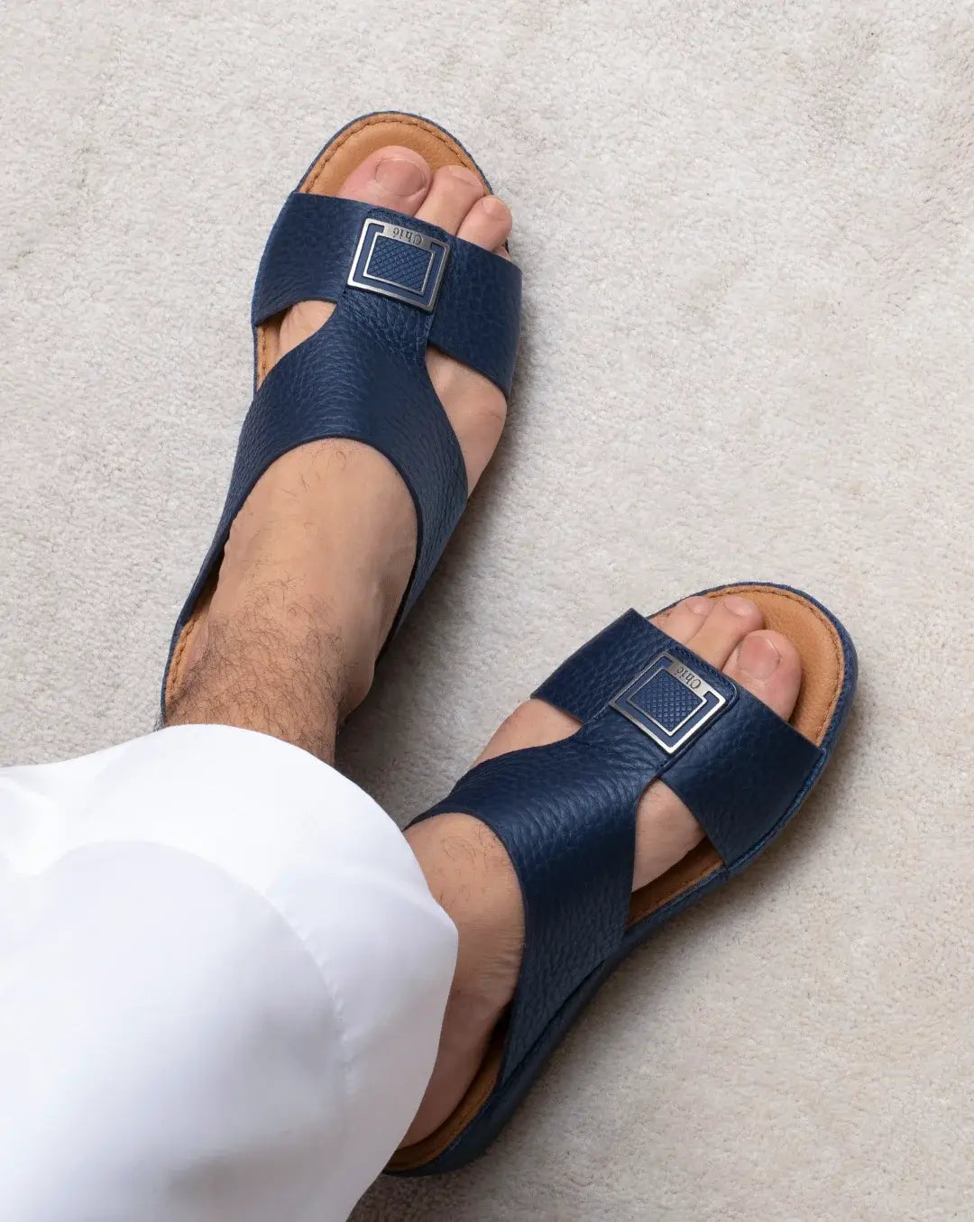 Chic Modern Arabic Slippers