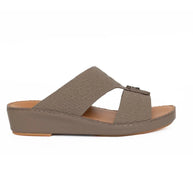 صنادل عربية من الجلد الطبيعي