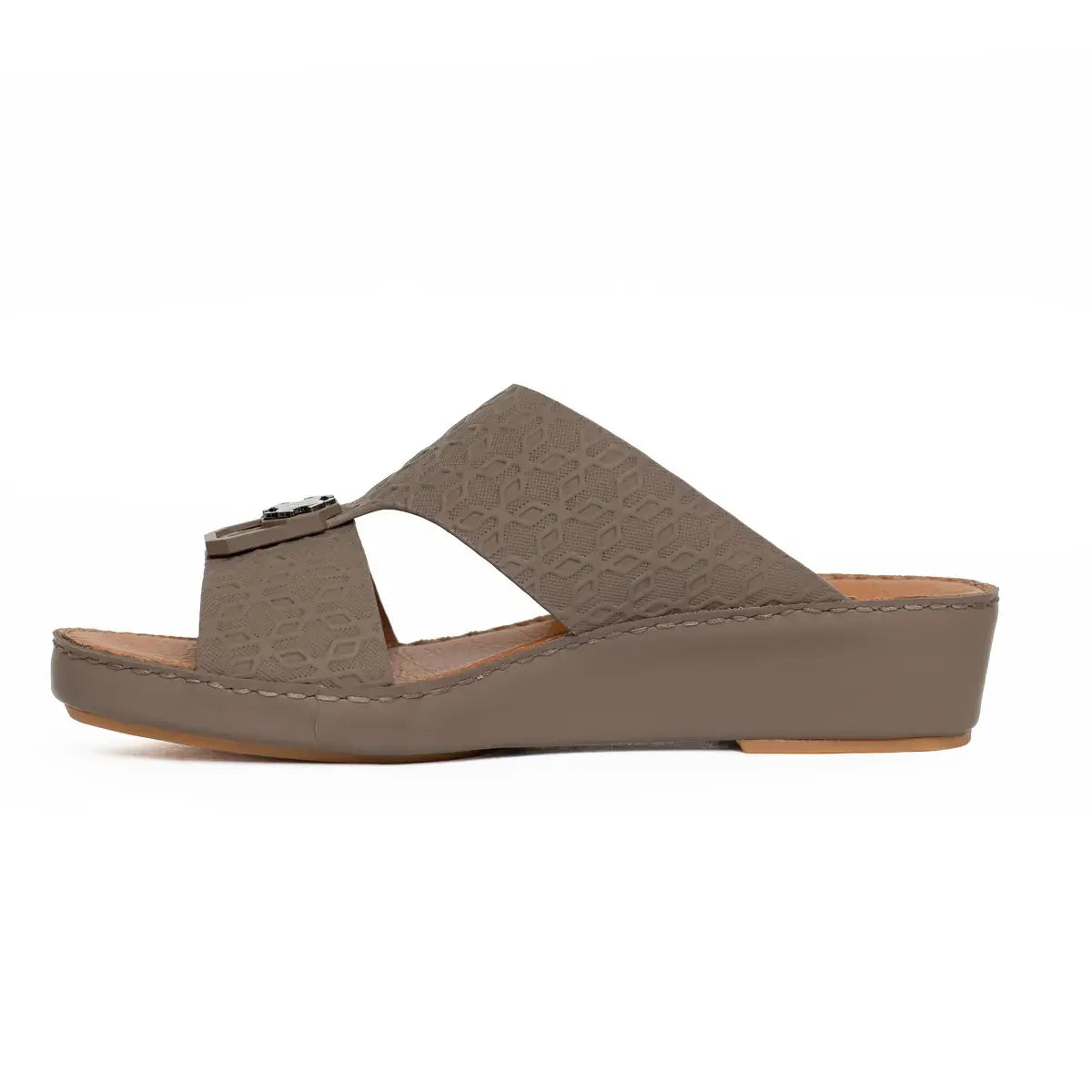 صنادل عربية من الجلد الطبيعي