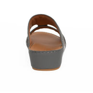 صنادل عربية من الجلد الطبيعي