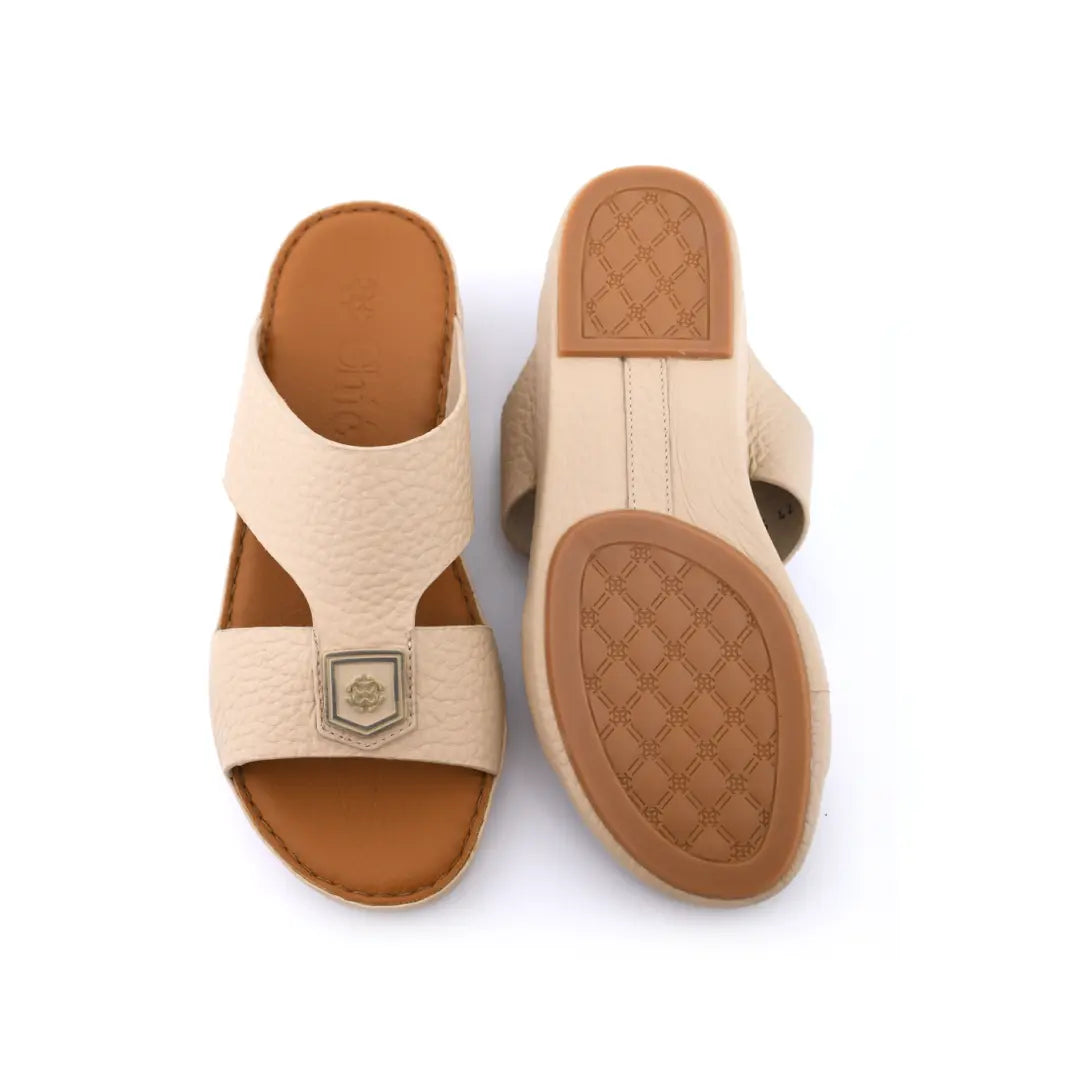 Shop Chic Classic Arabic Slipper For Men