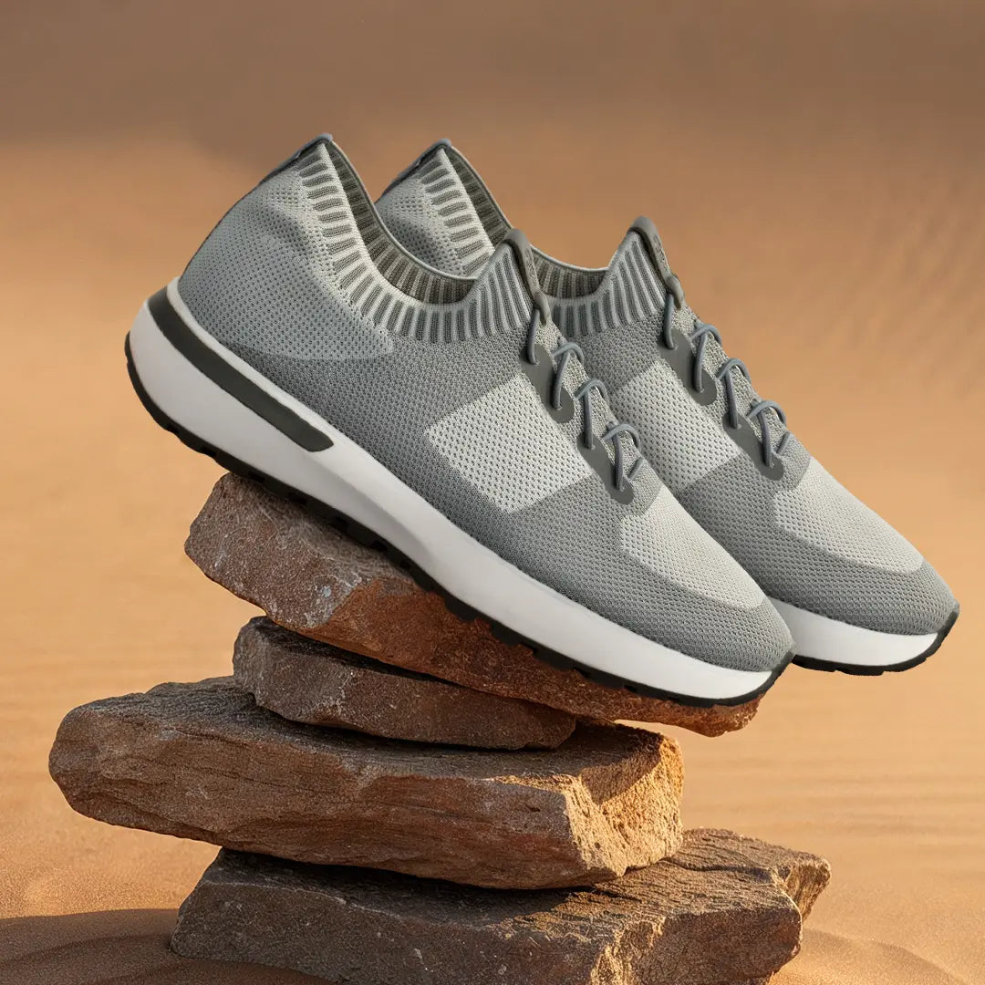 Smart Casual Knitted Upper Sneakers For Men