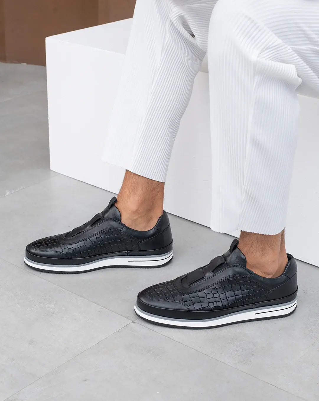 Chic Modish Smart Casual Shoe