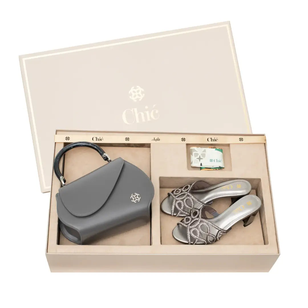 #chic-gift-box