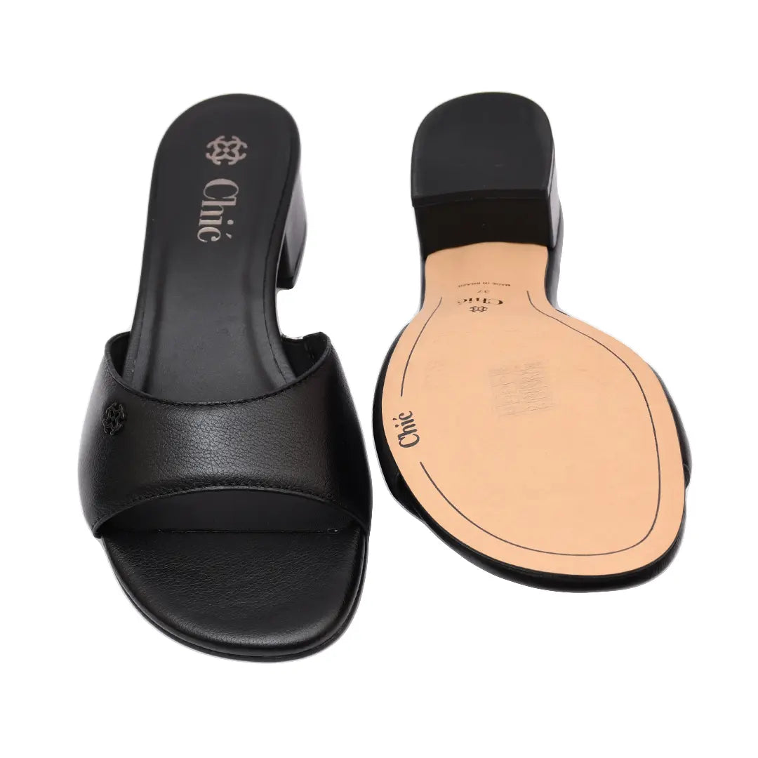 Brooke Classic Low Block Heel