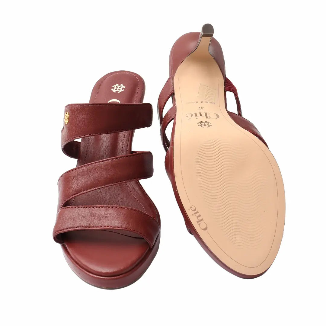 Chic Platform Heel in Soft Leather