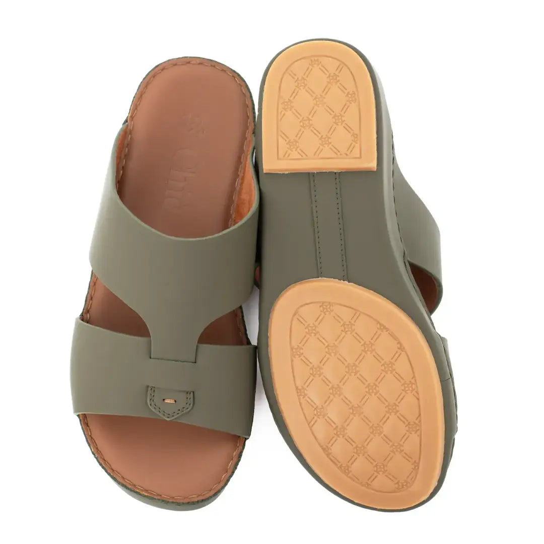 Chic Genuine Nappa Leather Men Sandals