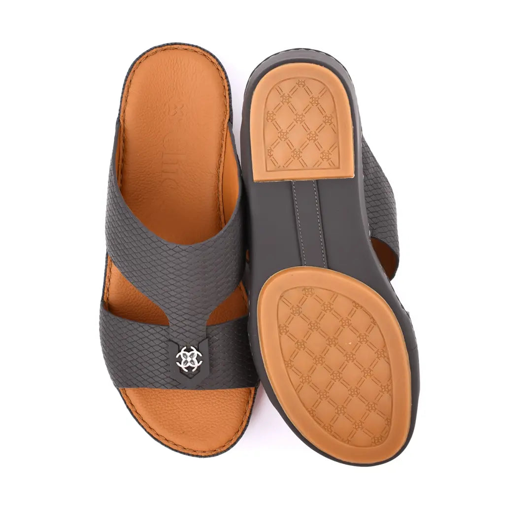 Chic Diamond Pattern Rubber Finish Arabic Sandals