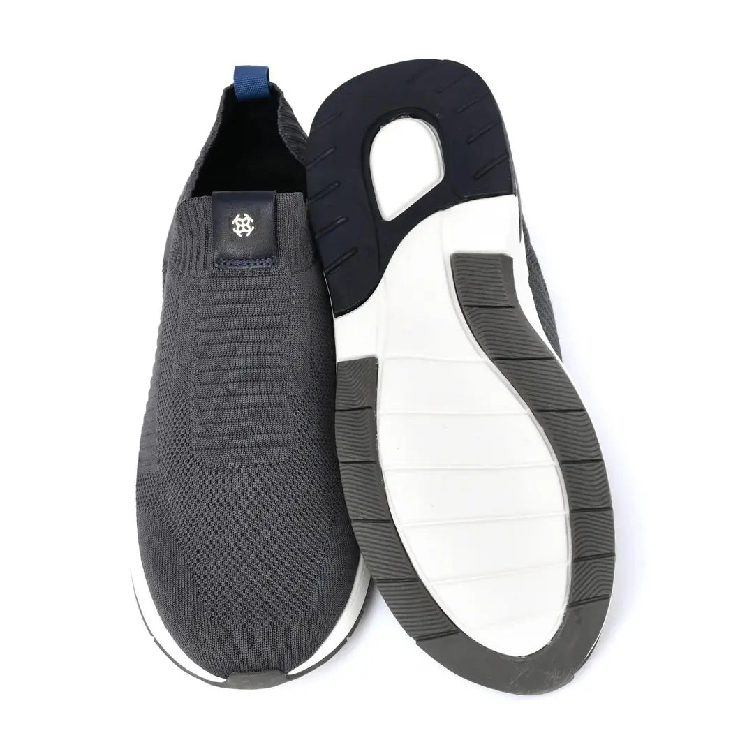 Lightweight Smart Casual Sneakers With Knitted Upper